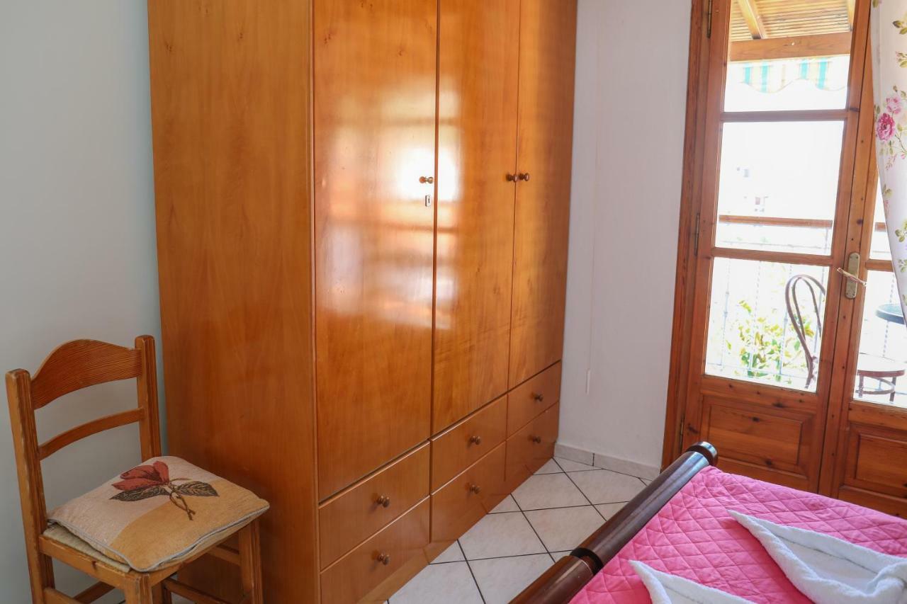 Vaya Zorba Studios Skiathos Town Bagian luar foto